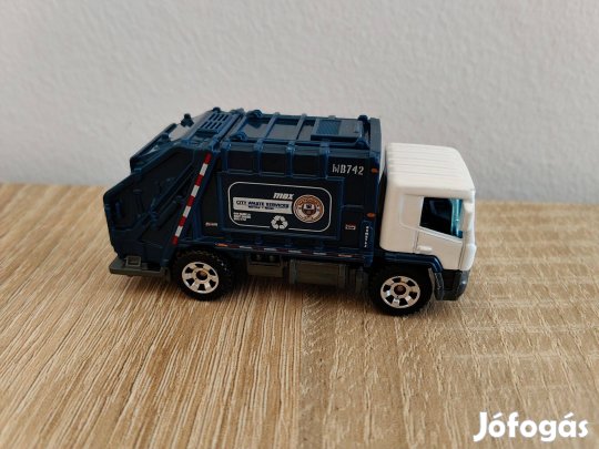2018 Matchbox Garbage King #074 Mbx