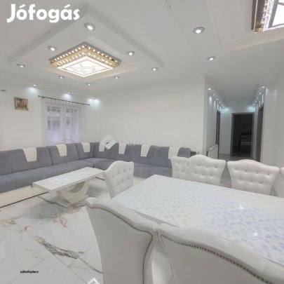 2024-ben épült 4 szobás ház, nagy kert + melléképület