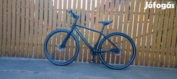 2024 cube hyde race Szíjhajtásos 28 férfi kerékpár