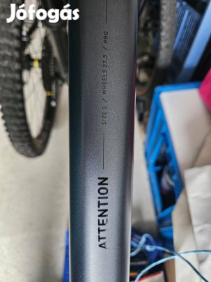 2025-ös Cube Attention Pro S 27,5 eladó