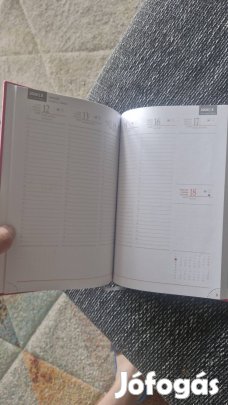 2026 Linett B/5 határidőnapló lila-pink - heti