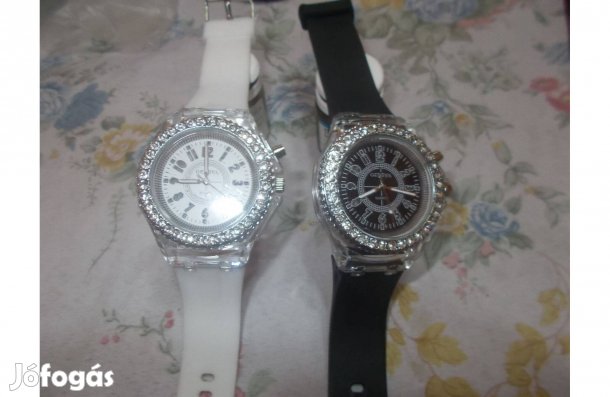 2026 Új Tavasz Desing UW fényt váltó Parti divat karóra