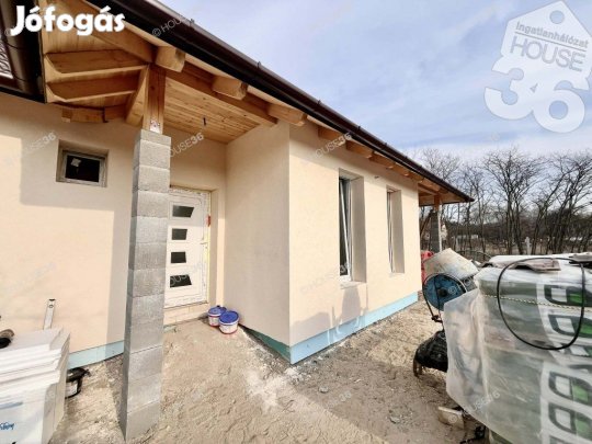 2026 júniusi átadással - Kadafalva határán, új családi ház eladó!