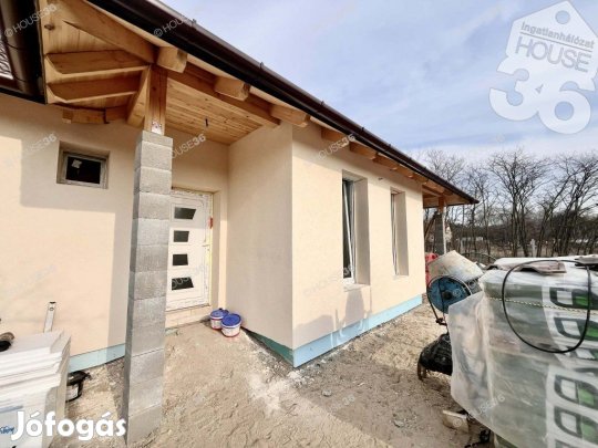 2026 júniusi átadással - Kadafalva határán, új családi ház eladó!