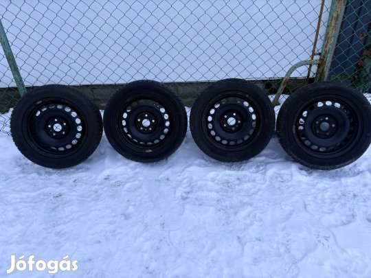 205/55 R16 Lemezfelni Téli gumival