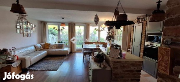 207 nm-es ház eladó Harkány