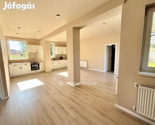 208 nm-es ház eladó Debrecen