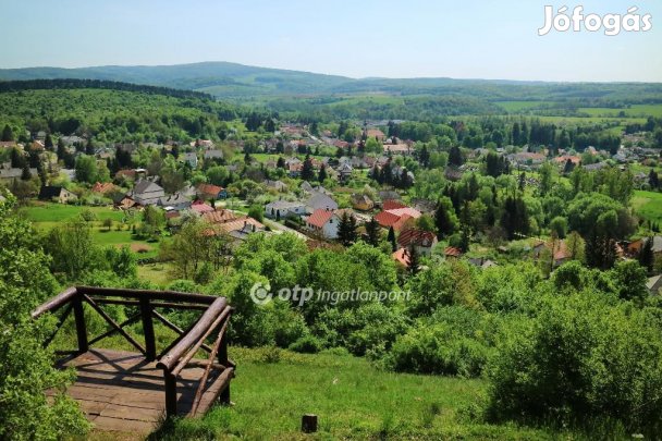 2098 nm-es telek eladó Bakonybél
