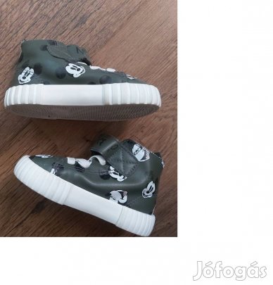 20-21-es Mickey egeres cipő