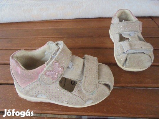 20-as Superfit kívül-belül bőr első lépés lány szandál