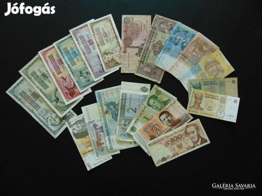 20 darab külföldi bankjegy