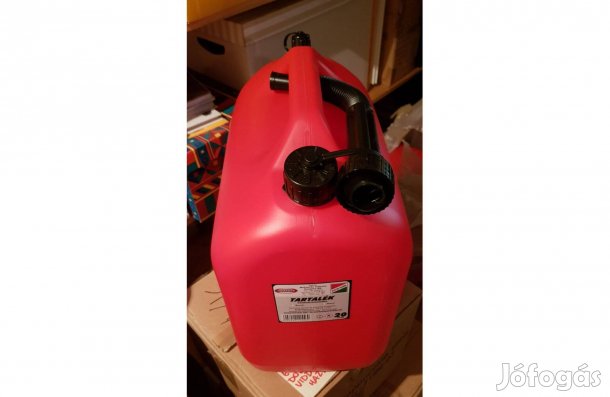 20 literes erős falu műanyag benzines vizes stb, kanna légbeeresztővel