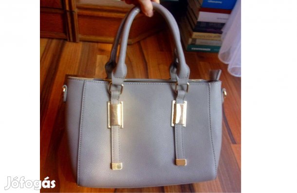 20 x30 cm női táska retikül Újpest központ közelében