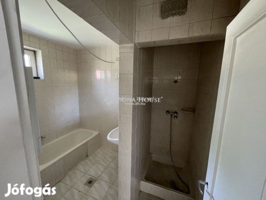 210 nm-es ház eladó Kecskemét