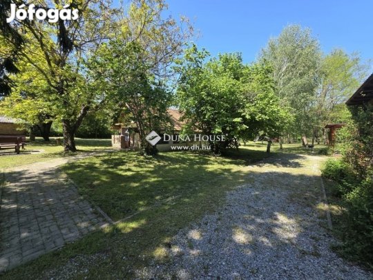 210 nm-es ház eladó Vízvár