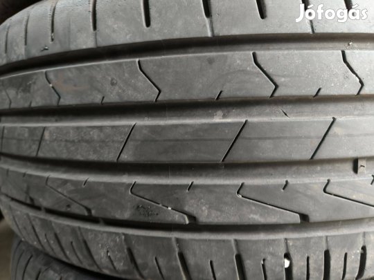 215/45 R18 215/45R18 Hankook nyárigumik 90e/4db
