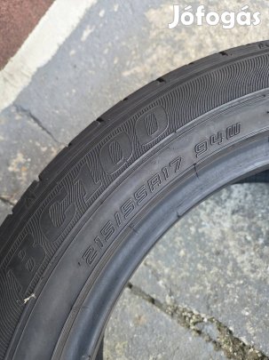 215/55R17 2db