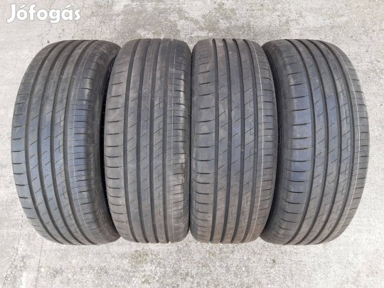215/55 R18 - új Good Year nyárigumik