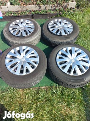 215/65R16 - Peugeot Rifter - 4 évszakos gumi + gyári acél felni