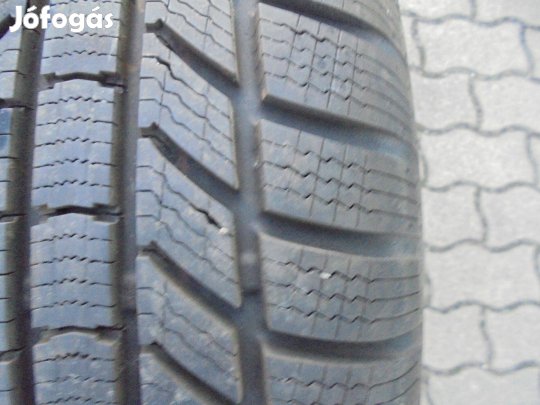 215/65 R 16-os Újszerű Continental téli gumi