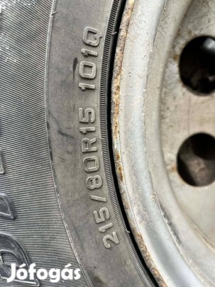 215/85r15 Dunlop téli gumi eladó