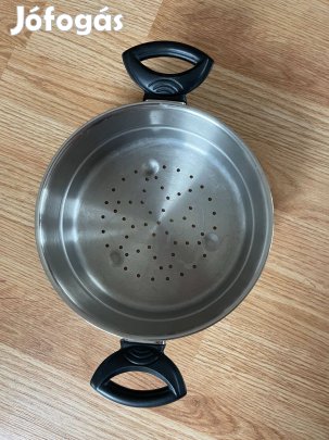 21 cm átmérőjű tésztafőző betét. Rozsdamentes acél