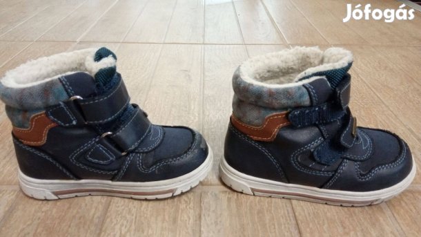 21-es csizma, téli bélelt bakancs, cipő