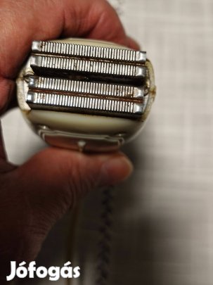 220 v.ellektromos borotva(orosz)