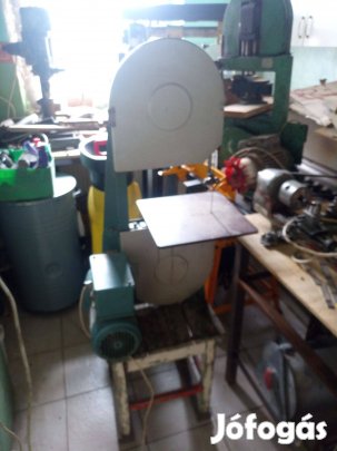 220 v-os 320-as szalagfűrész