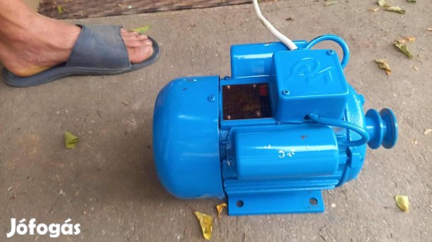 220v 1,1kw 2800f új villanymotor