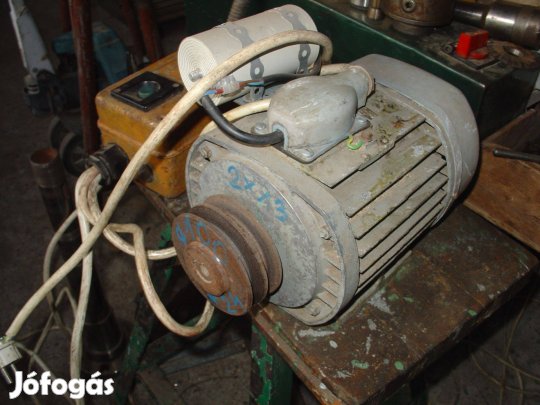 220v-os villanymotor 1100w. 2920 ford villany motor