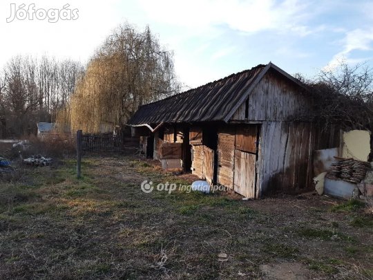 2211 nm-es telek eladó Kistarcsa