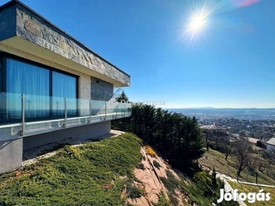 223 nm-es ház eladó Pécs