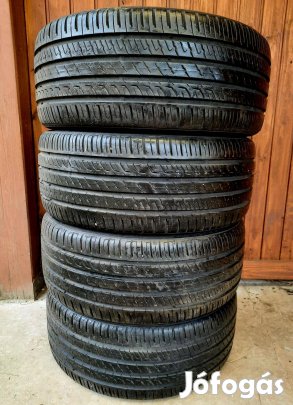225/35 R19 nyárigumi garnitúra