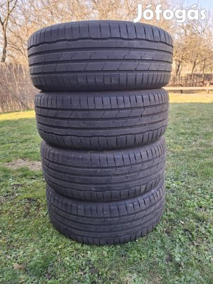 225/55 R17 nyári Hankook