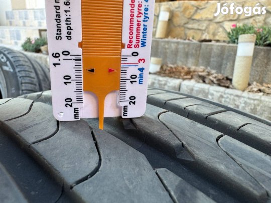 225/55 R18 Pirelli nyári gumiszett (2025)