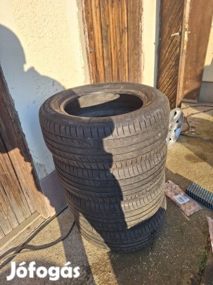 225/55 r16 Nyári gumi