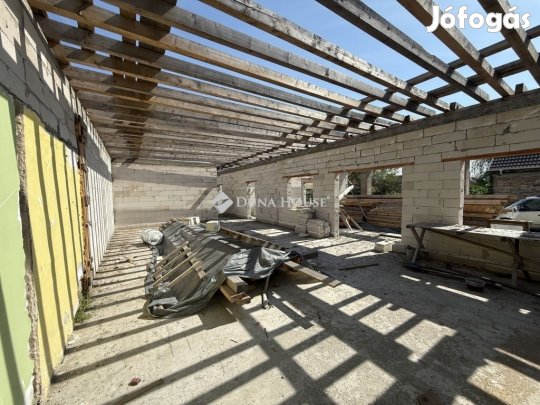 227 nm-es ház eladó Pilis