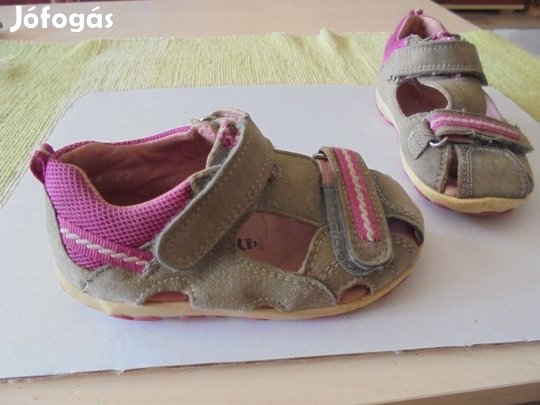 22-es Superfit lány bőr szandálcipő 22