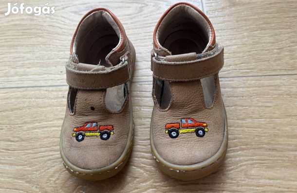 22-es Szamos szandálcipő