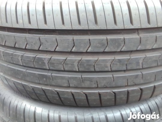 235/50ZR19 Vredestein Ultrac Satin 4x4 SUV új nyári gumi garnitúra