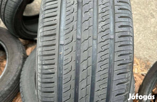 235/50 R18 Barum nyári gumi eladó