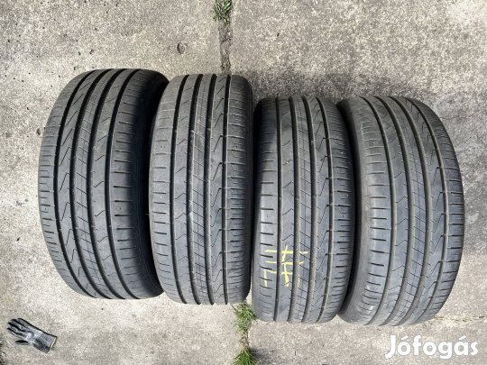 235/55R18 Hankook nyári gumiabroncs