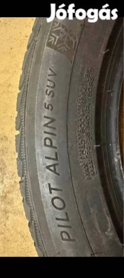 235/55 R18 Michelin Pilot Alpin 5 SUV