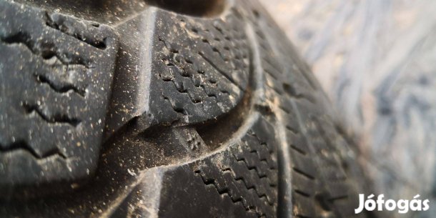 235/55 r17 téli gumi eladó . 4db