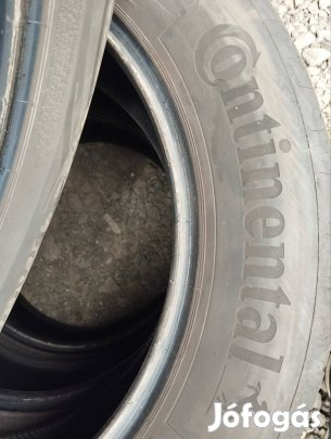 235/55 r18 Nyari gumi Continental Németországból 6 mm -es.