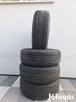 235/55 r19 Pirelli Scorpion téligumi új állapotban DO3919