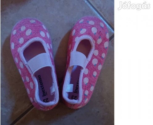 23-as pántos vászoncipő