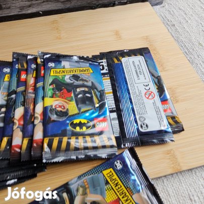 23 csomag lego DC kártya egy csomagban