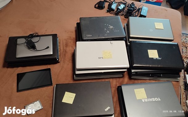 23 db laptop, csak egyben!